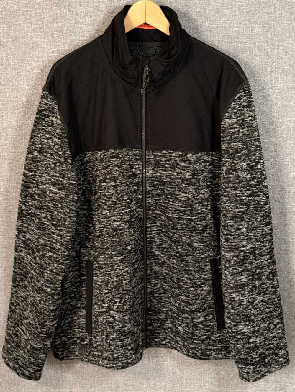 St John's Bay Performance Jacket XL Windproof Water Resistant Black/Gray Micro